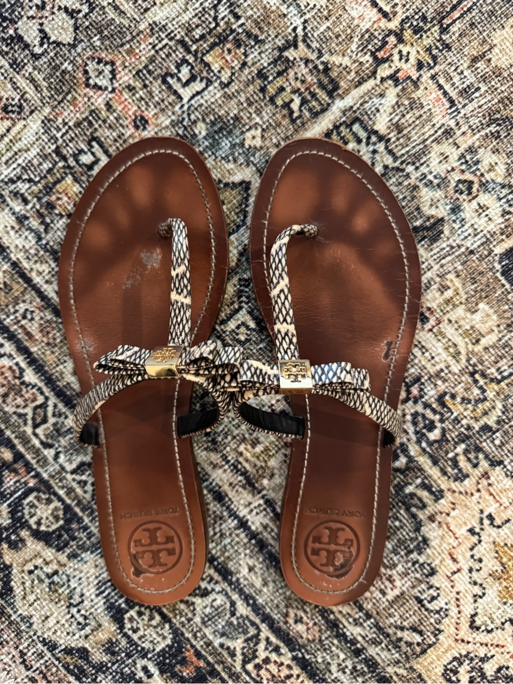 Tory Burch Brown Leather Snake-Print Bow Thong Sandals with Gold Logo
